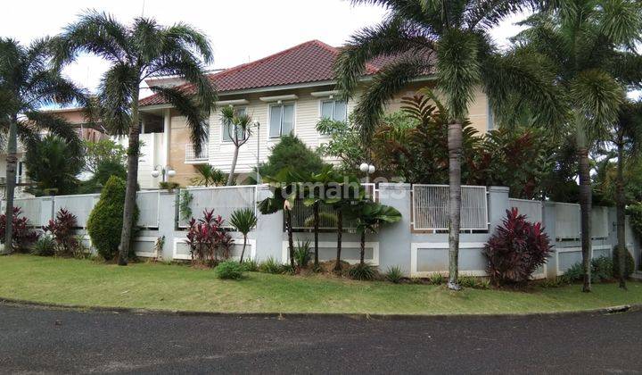 Di Jual Rumah 2 Lantai luas memiliki s.pool di sentul 1