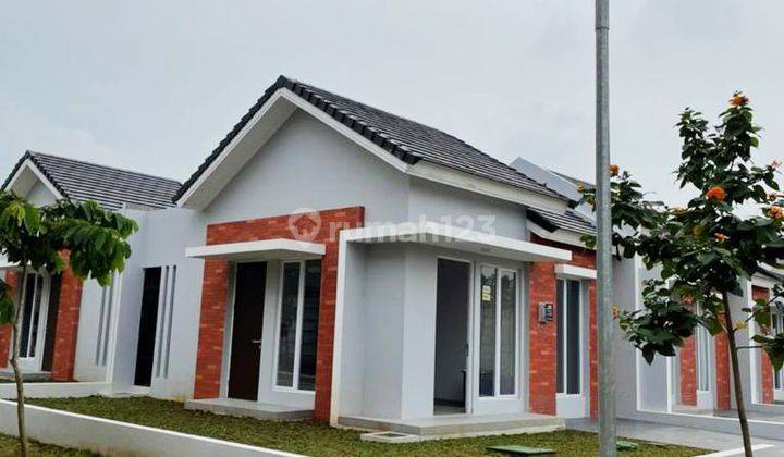 Rumah Hoek Dekat Stasiun Jurangmangu 1