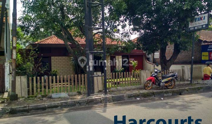 Rumah hitung tanah strategis cocok u/usaha & perkantoran  1