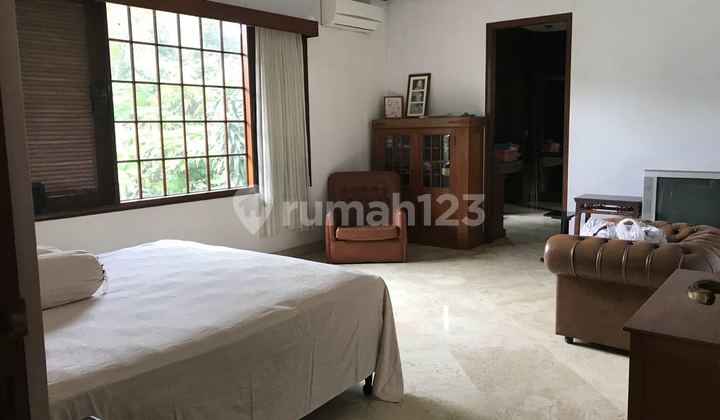 A serene house near Jakarta International School 2