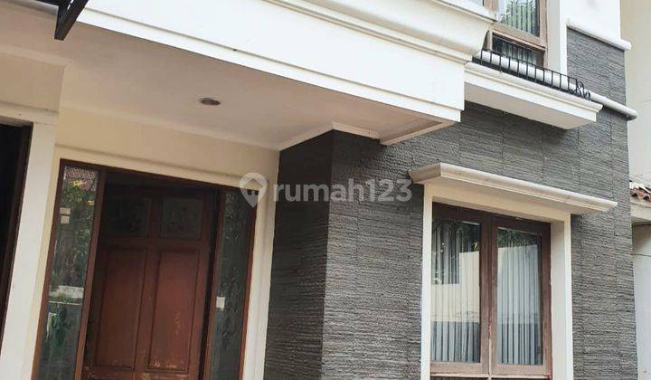 Rumah Baru lokasi kbayoran baru 2