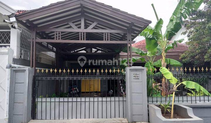 Dijual Rumah Luas Dan Asri di Pulo Asem Jakarta Timur  1