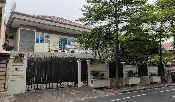 Rumah Mewah Jl Puri Indah Raya Kembangan Jakbar Strategis lt 600m Cash Only 1