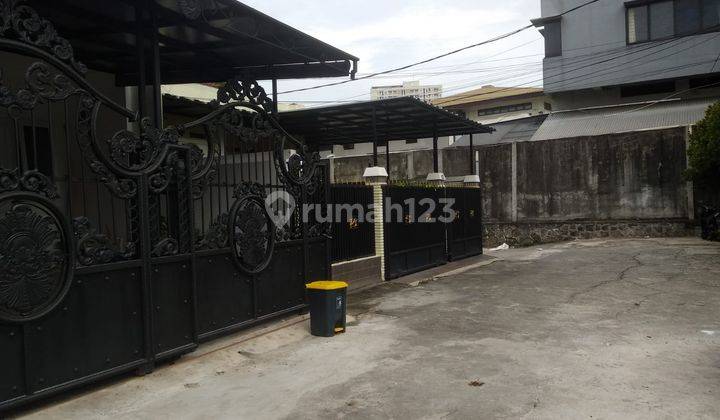 Rumah di Kebon Jeruk Dalam Kompleks Dekat Jalan Panjang 2