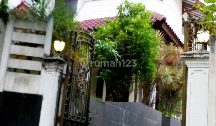 Rumah luas dan murah di VCM  1