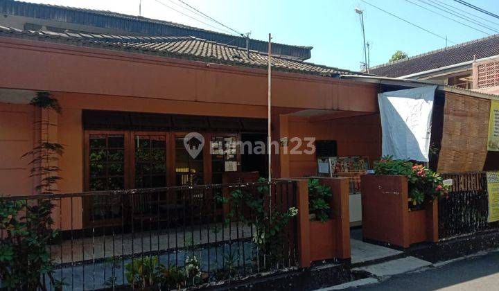 Dijual Rumah 2 Lantai Strategis Di Sayap Katamso Bandung 2