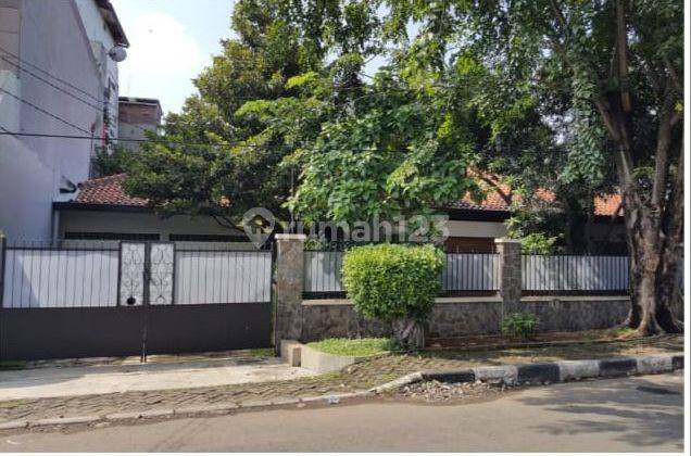 Rumah Asri Siap Huni di Cempaka Putih Tengah Jakarta Pusat 1