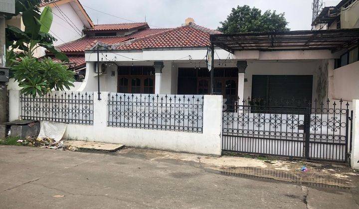 Rumah secondary dalam kavling dan strategis di Jatiwaringin, Jaktim 1