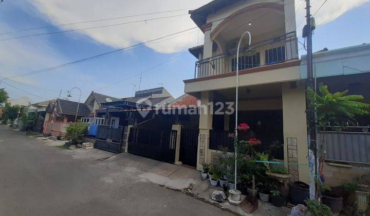 Rumah 2 lantai di dekat pusat kota Mojokerto  2