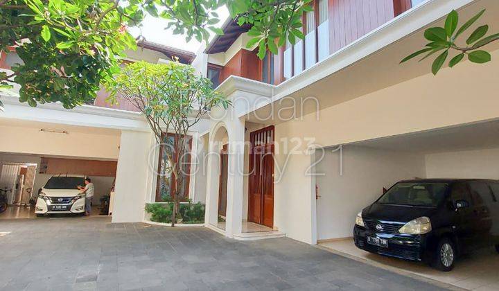 Dijual Town House Mewah Desain Cantik Di Cipete Jakarta Selatan 1