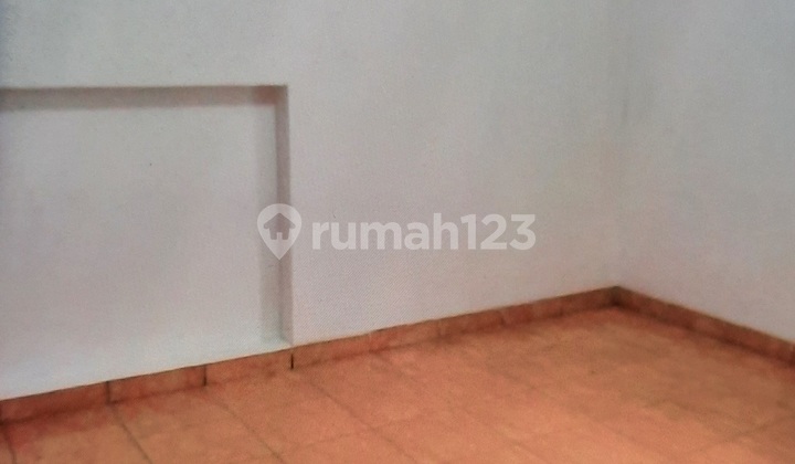 Rumah Tengah Kota Siap Pakai Lokasi Strategis Masuk Mobil Sayap Gardujati Bandung 2