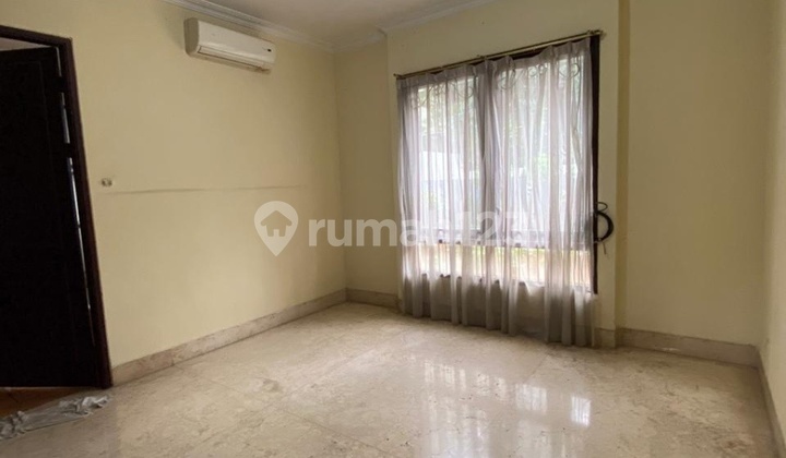 DIJUAL RUMAH at Jl ERLANGGA, GUNAWARMAN dkt SENOPATI, JAKSEL 2