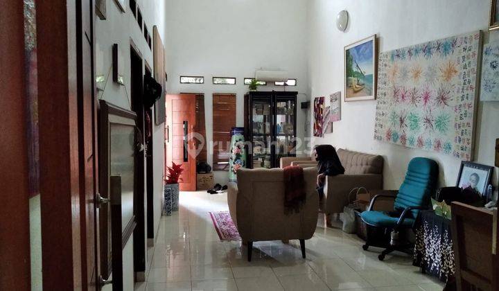 Dijual Rumah Villa Pamulang 2