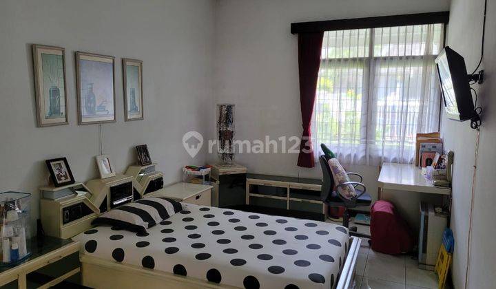 RUMAH CIPAKU FULL FURNISHED  2