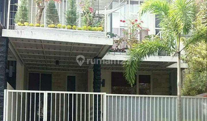 Rumah 2 Lantai Sertifikat Hak Milik di Perumahan De Casablanca Resident, Malang 1