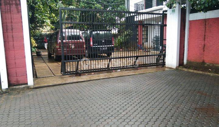 Rumah Luas Dekat Akses Toll di Jatiasih, Bekasi Kota, Bekasi 2