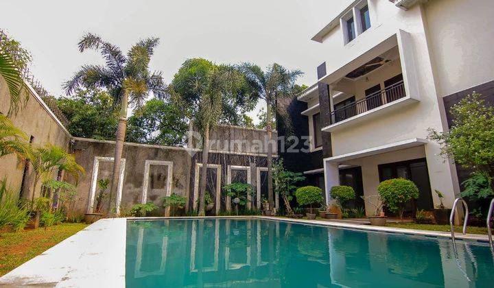 Rumah 2 Lantai Dalam Cluster Di Kemang Jakarta Selatan  2