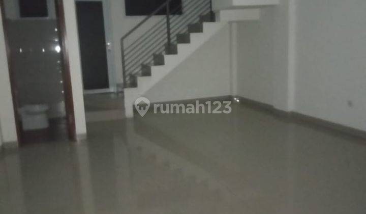 Jual rumah bagus baru siap huni lokasi Strategis Gunung Batu Harga 1. 6 M Nego 2