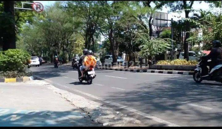 Rumah Lama Di Mainroad Dkt Gedung Sate Gasibu 1