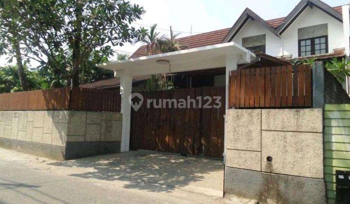 Rumah Asri dekat mall Cinere Jakarta Selatan 1