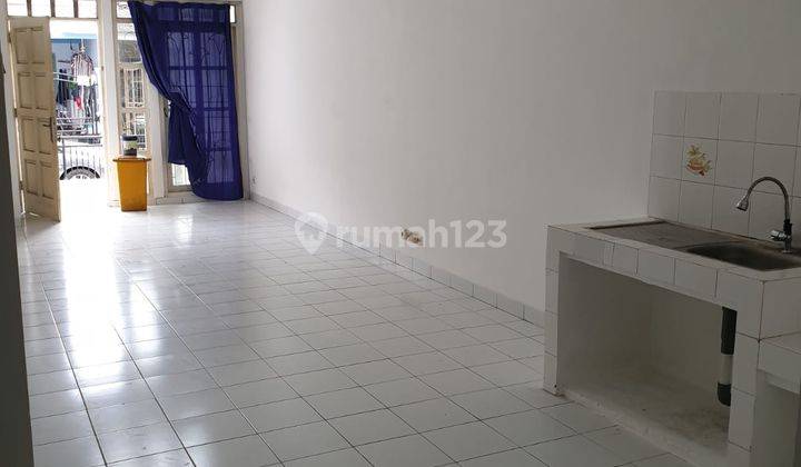 RUMAH 1,5LANTAI DEKAT PUSAT KULINER 2