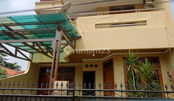 Dijual Rumah Cantik Modis Strategis Komplek Bulak Klender 2