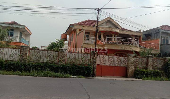 Rumah Mewah dan Kontrakan Strategis di Curug. Tangerang 2