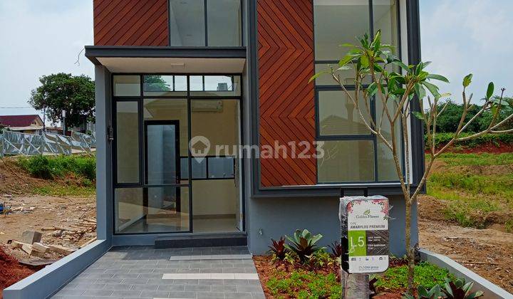 Rumah Dekat Stasiun Kereta Dan Toll Bsd City  1