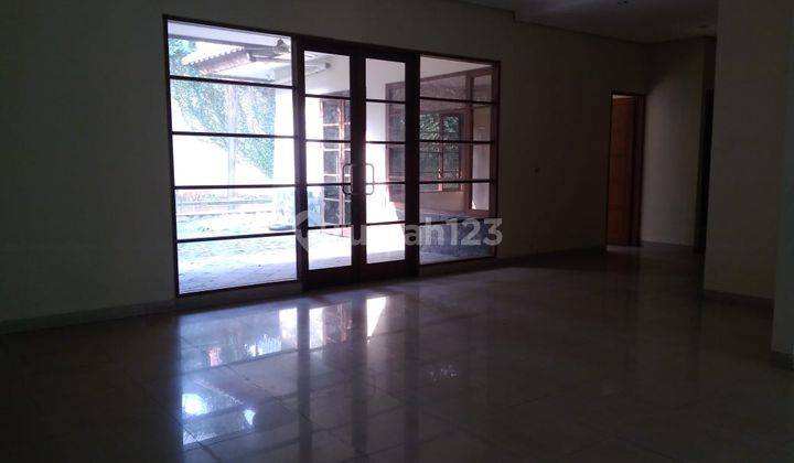 Kebayoran Baru, Jl. GOA. FOr Rent!  2