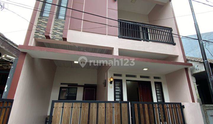 Rumah 2 Lantai, Siap Huni di Villa Bintaro Indah 1