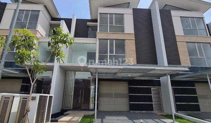 Cluster Premium! Rumah 3 lantai ada lift (Cynthia 0878-6359-0057) 1