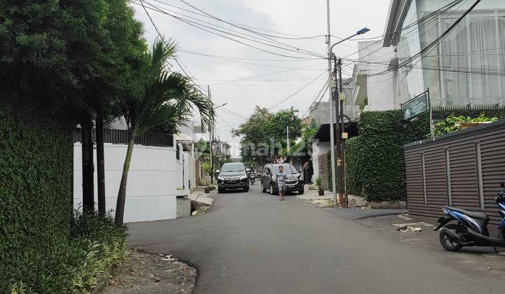 Rumah Lama Jl Dwijaya Raya Kel Gandaria Utara Jakarta Selatan Lt 1500m H.16 Milyar.tanah Saja 10.6jt/m Totalnya.murah .cash Only 2