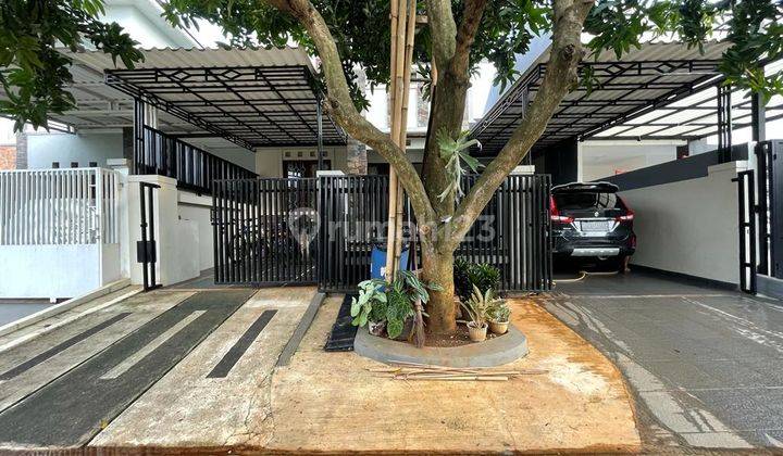 Di jual Rumah Cantik Dan Asri di Grand Wisata  2