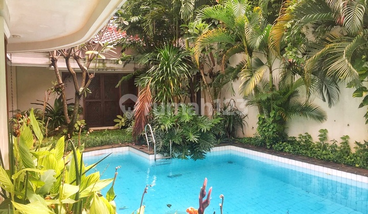 Rumah dijual di Dharmawangsa brawijaya kebayoran baru jakarta selatan