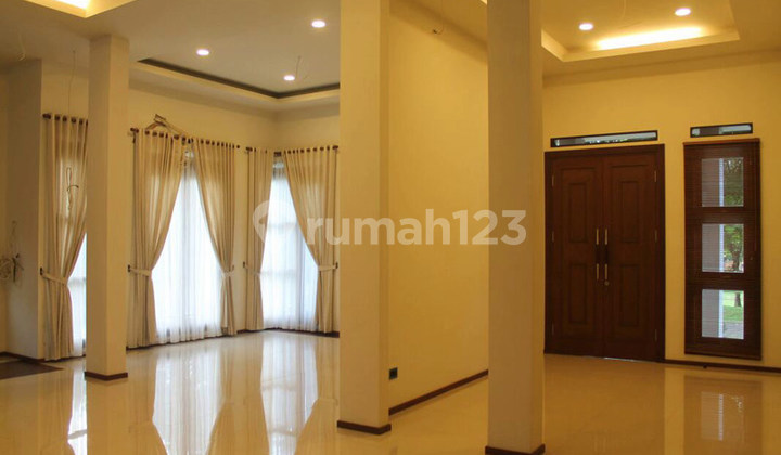 Rumah dlm De Latinos cluster paling bagus 8KT di BSD. 20201 2