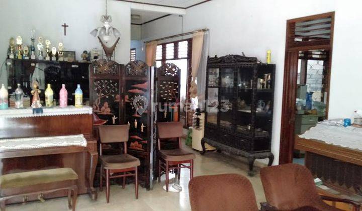 Rumah lama layak huni di jalan Haji Nawi Fatmawati 2