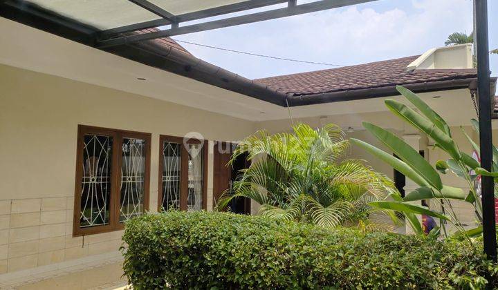 Rumah disewakan Kemang Utara jakarta selatan 1