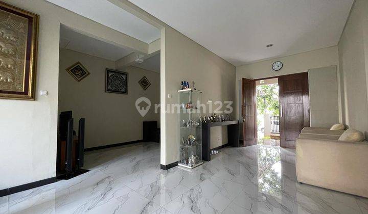 Dijual Cepat Rumah Cantik 2 Lantai Siap Huni Digrand Wisata Bekasi. 2