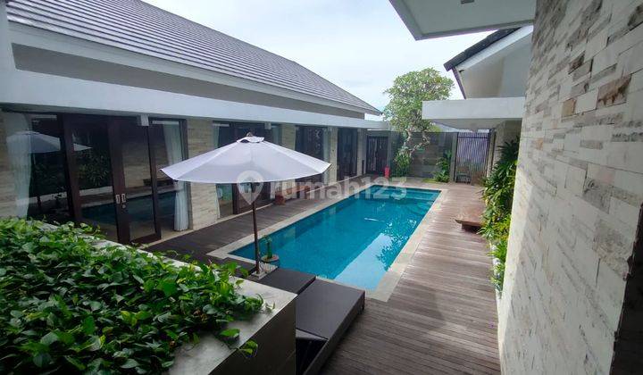 VILLA WITH OCEAN VIEW AND AIRPORT VIEW AT SILIGITA NUSA DUA 1