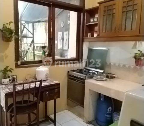 Jual cepat rumah Setraduta Harga 3.5 M Nego sampai jadi 2