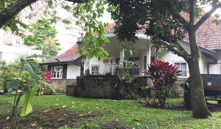 Rumah Harga Tanah Aja Murah Lokasi Premium di Mainroad Dago 1