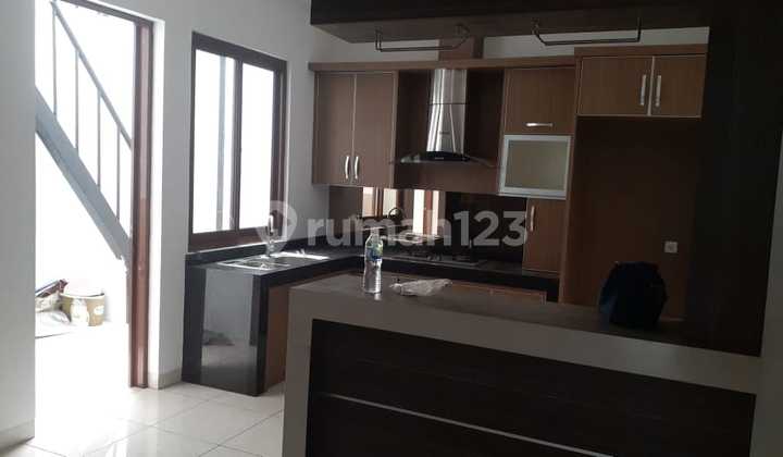 Siap Huni di Primavera, Foresta BSD lebar 8 mewah dekat nava park bangunan super luas daerah pengembangan dekat aeon, ice langka murah 1