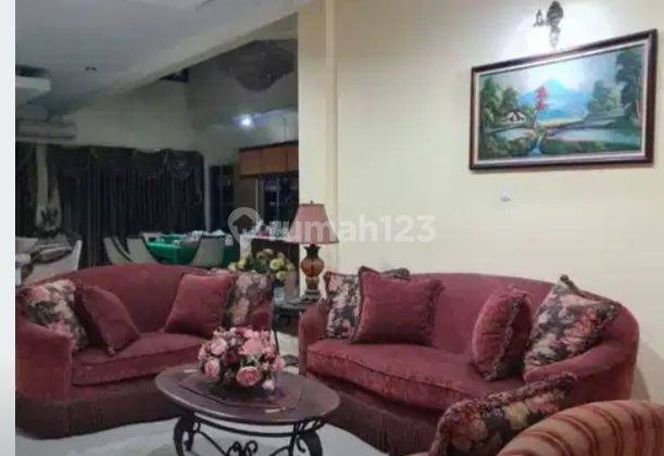 Di jual rumah di menteng 2