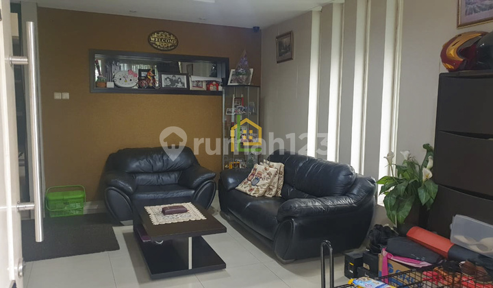 ANDRE TJHIA Taman Grisenda Rumah Posisi Hook Sangat Istimewa Terawat 2