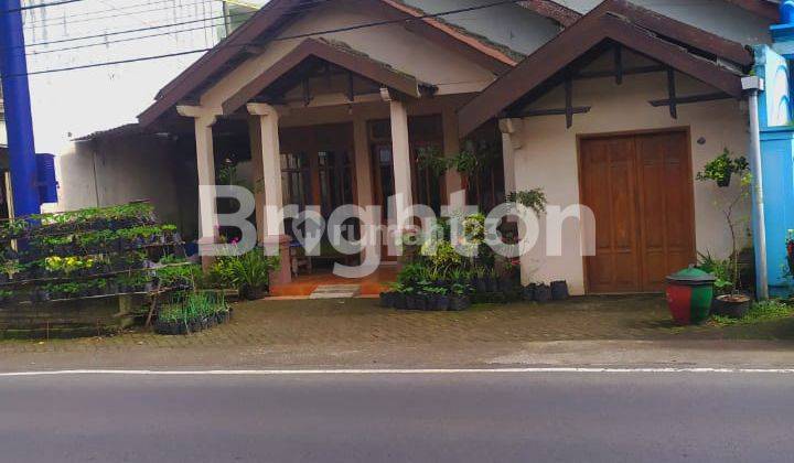 Rumah di lokasi strategis Poros  Jalan Raya  Pujon kab Malang 1