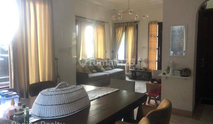 Regina Realty, Rumah Cantik Dalam Cluster Furnished Cilandak 2