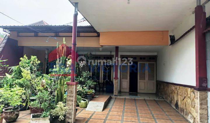 Rumah Bagus Pinggir Jalan Ramai Asrikaton Pakis 1