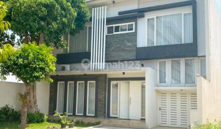 Rumah Minimalis PRIVAT POOL di North Emerald Citraland 1