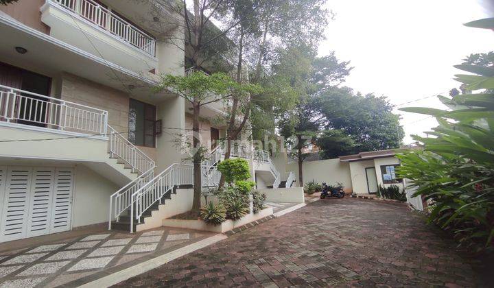 Dijual rumah townhouse 3 lantai di pekayon pejaten kemang jakarta selatan 2