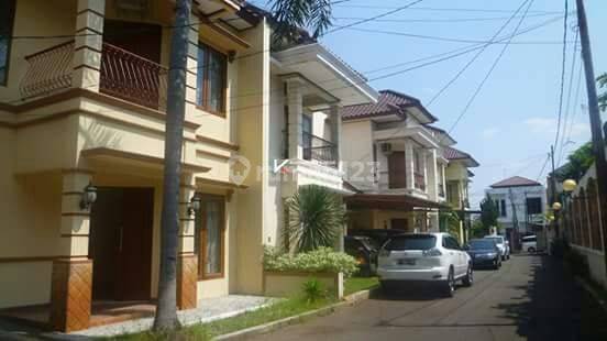 Rumah Murah Cluster Area Strategis Jakarta selatan 1